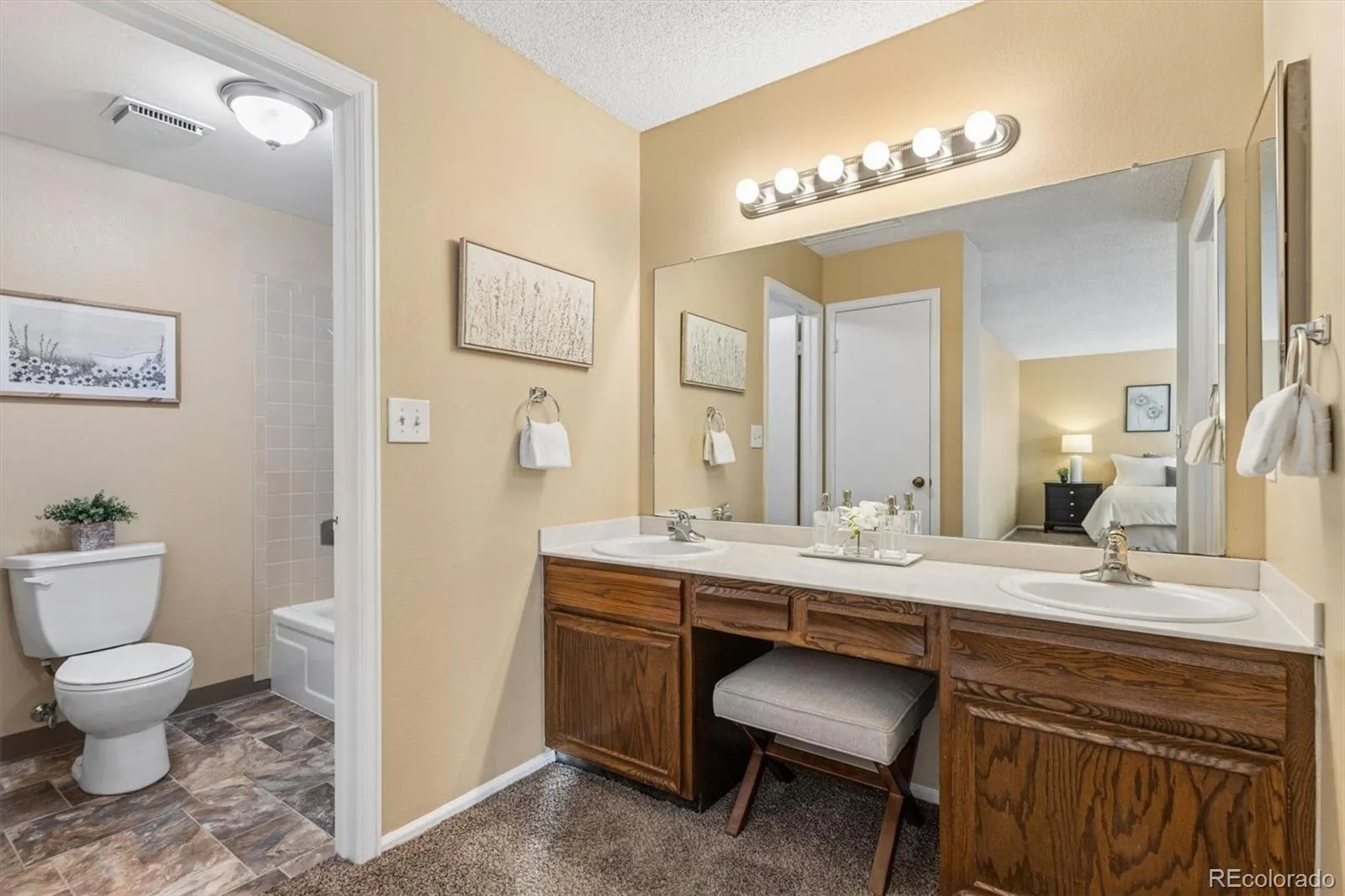 1011 Pierce Street #22 Lakewood CO 80214 MLS #REC7445862 05192026203050 1600 23