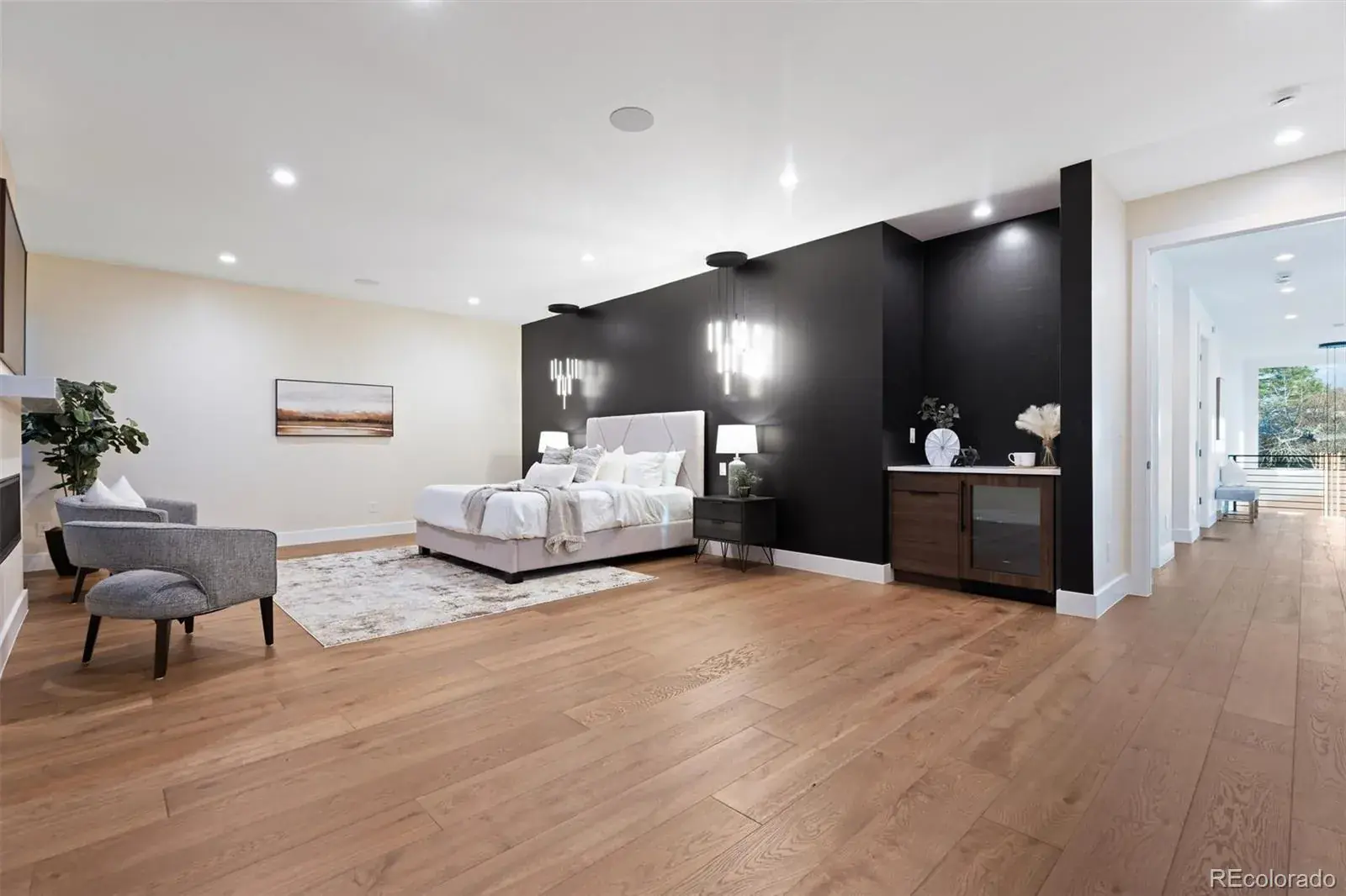 03062026052101 1600 22