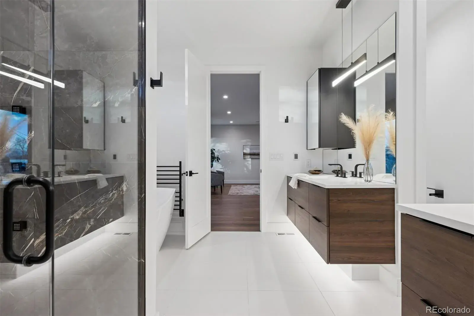 03062026052101 1600 29