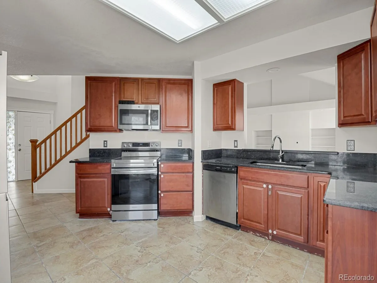 4637 S Flanders Way Centennial CO 80015 MLS #REC7446011 04192026223630 1200 25
