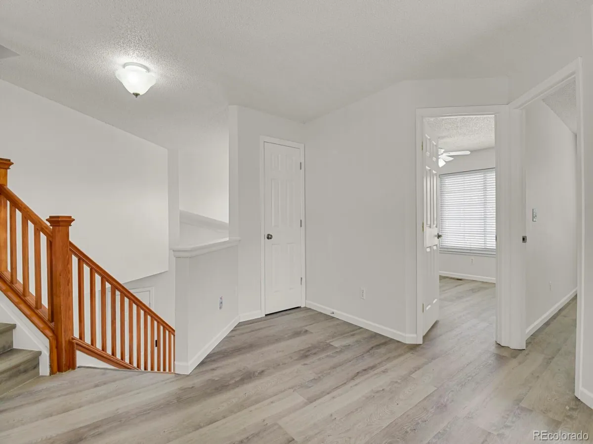 4637 S Flanders Way Centennial CO 80015 MLS #REC7446011 04192026223630 1200 29