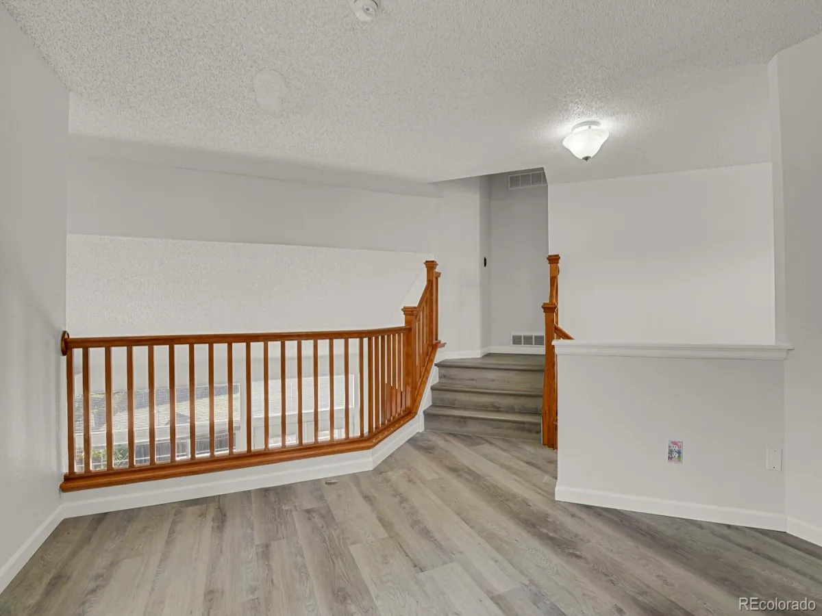 4637 S Flanders Way Centennial CO 80015 MLS #REC7446011 04192026223630 1200 30