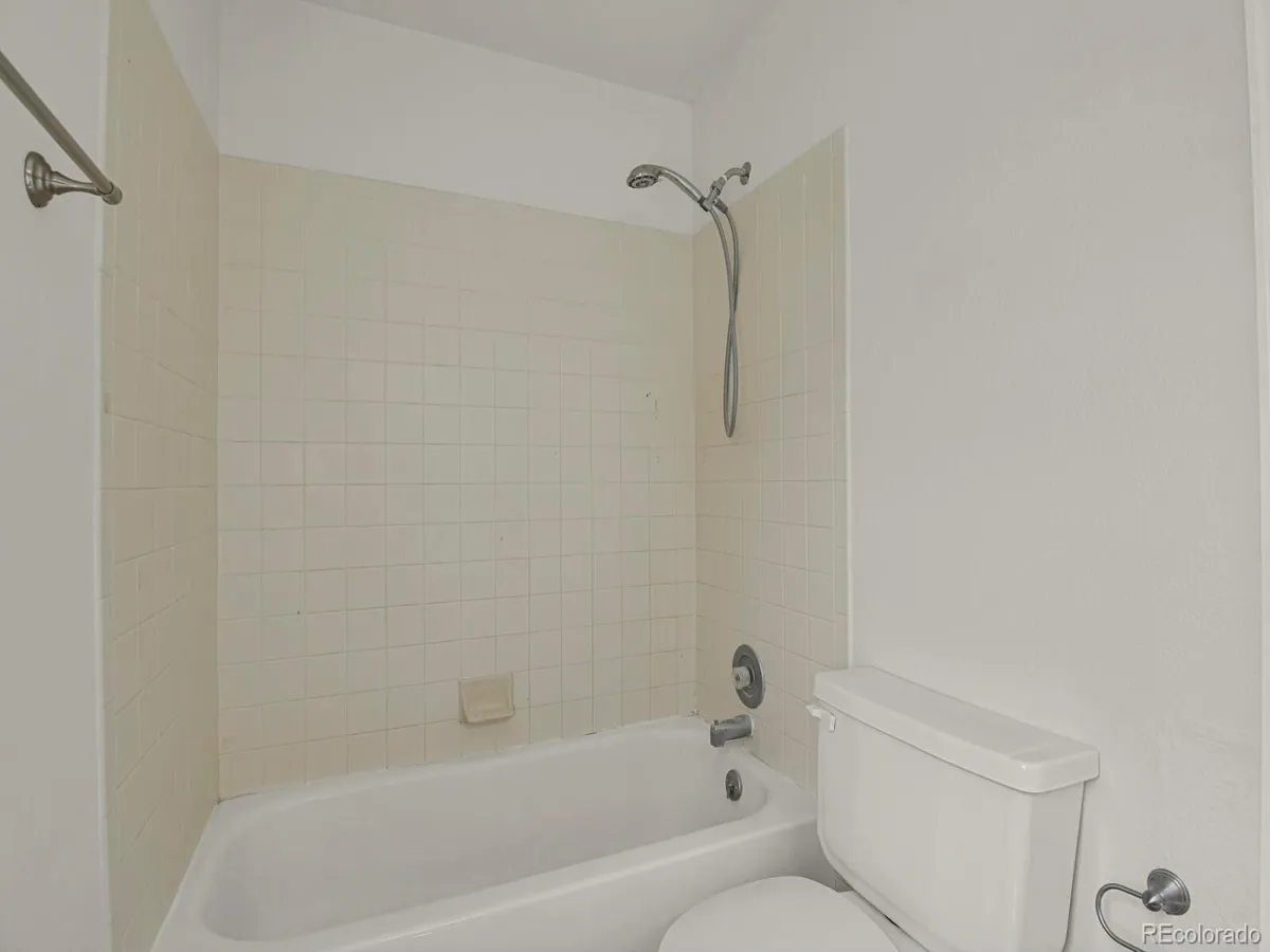 4637 S Flanders Way Centennial CO 80015 MLS #REC7446011 04192026223630 1200 4