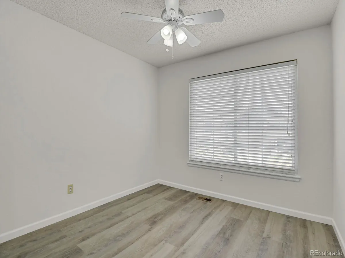 4637 S Flanders Way Centennial CO 80015 MLS #REC7446011 04192026223630 1200 5