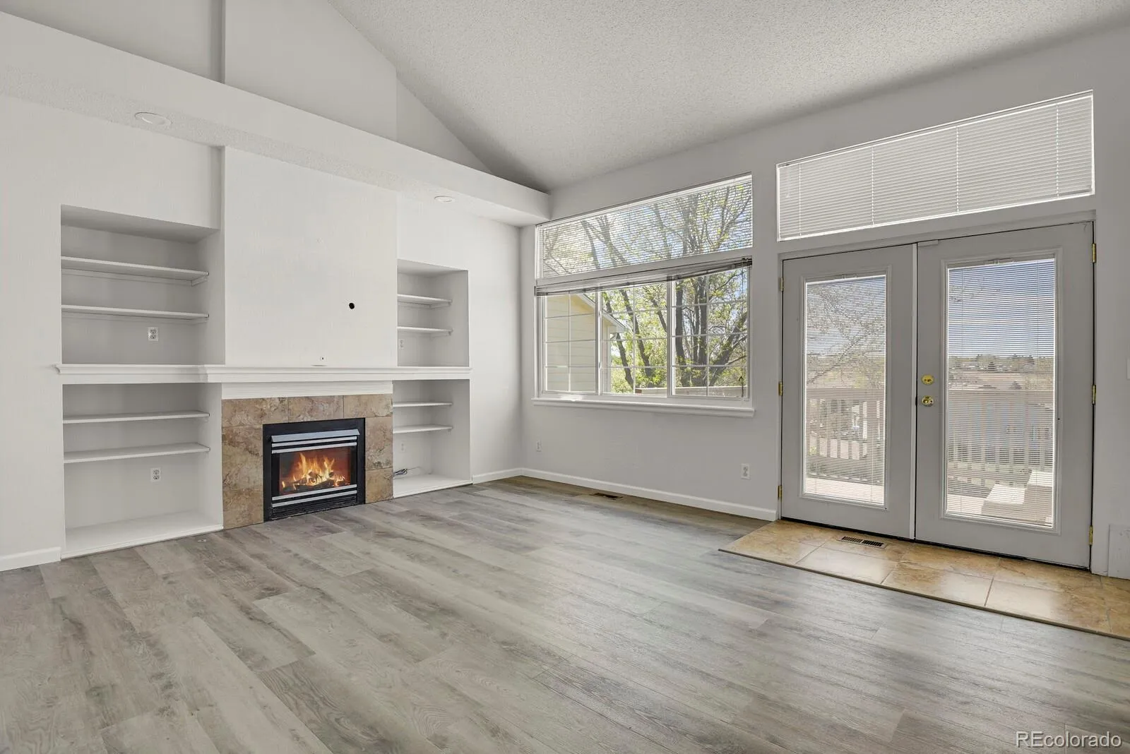 4637 S Flanders Way Centennial CO 80015 MLS #REC7446011 04192026223630 1600 10