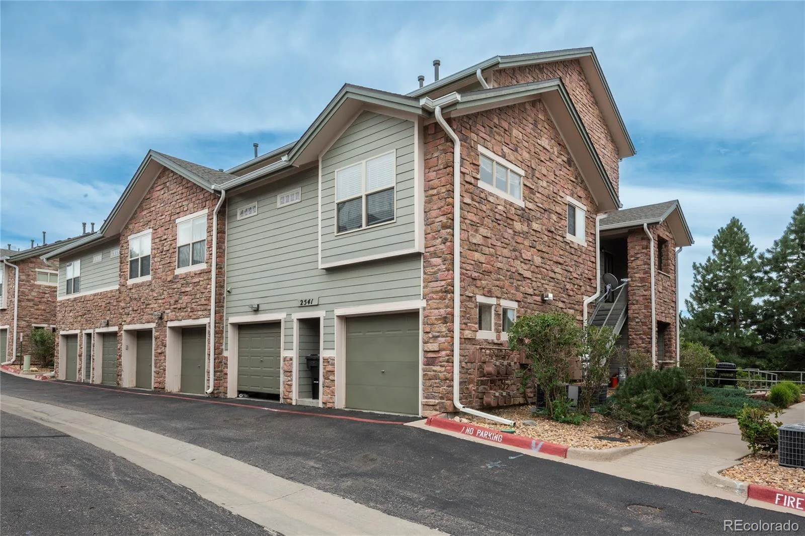 2541 S Bahama Circle #C Aurora CO 80013 | MLS #REC7446283 08142026041424 1600 16