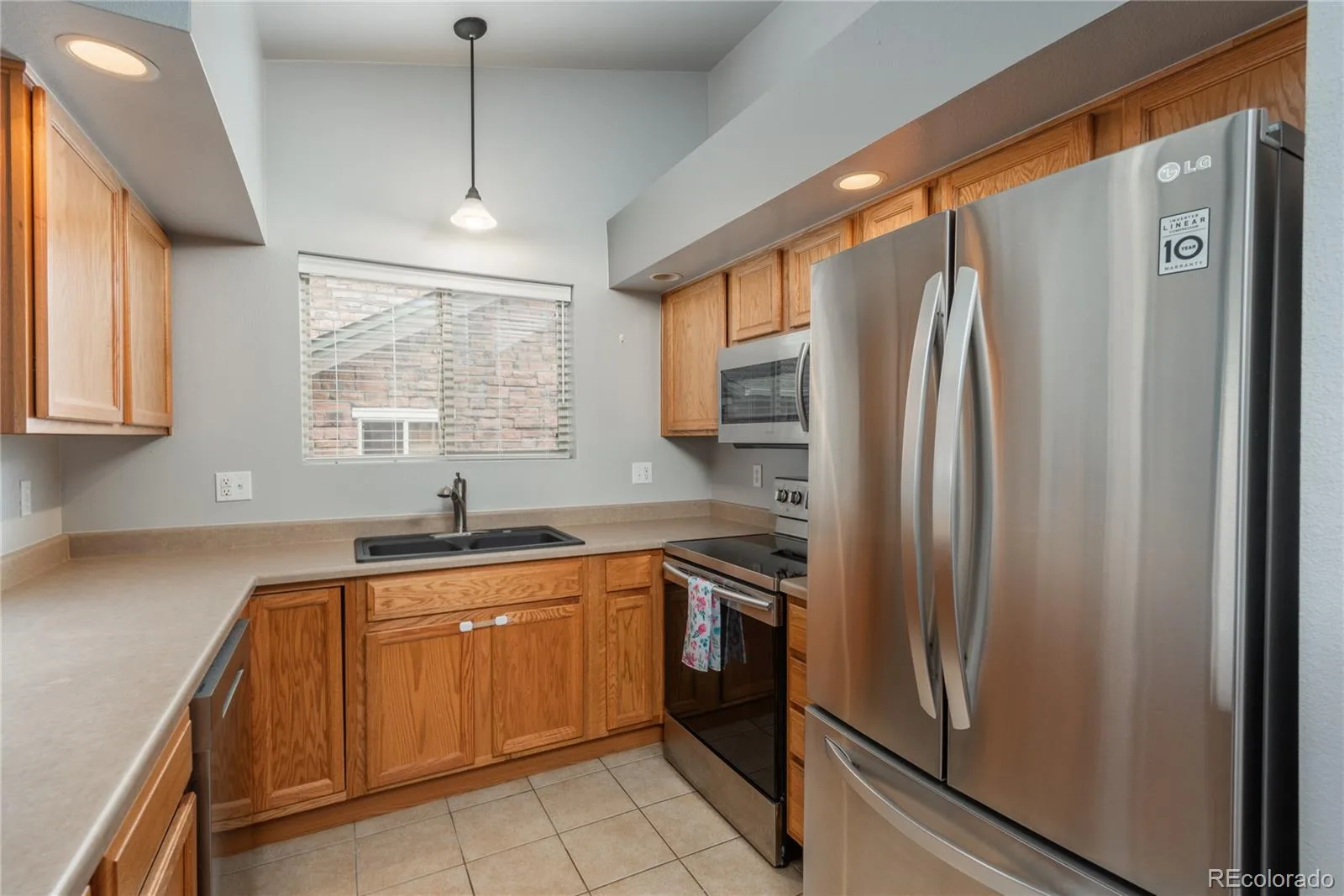 2541 S Bahama Circle #C Aurora CO 80013 | MLS #REC7446283 08142026041424 1600 7