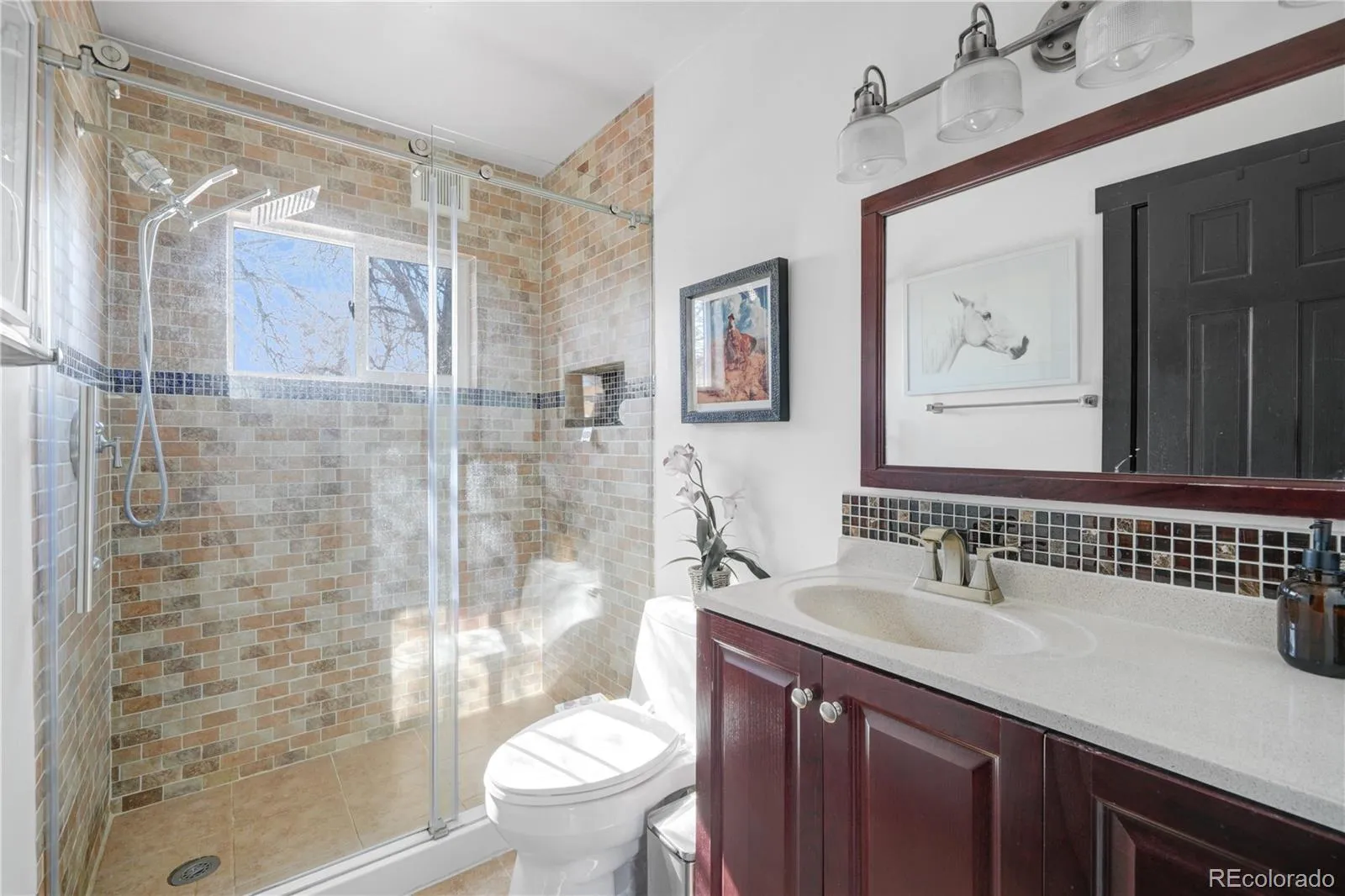 04092026035249 1600 11