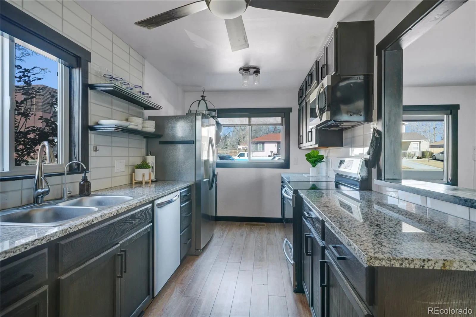 04092026035249 1600 2