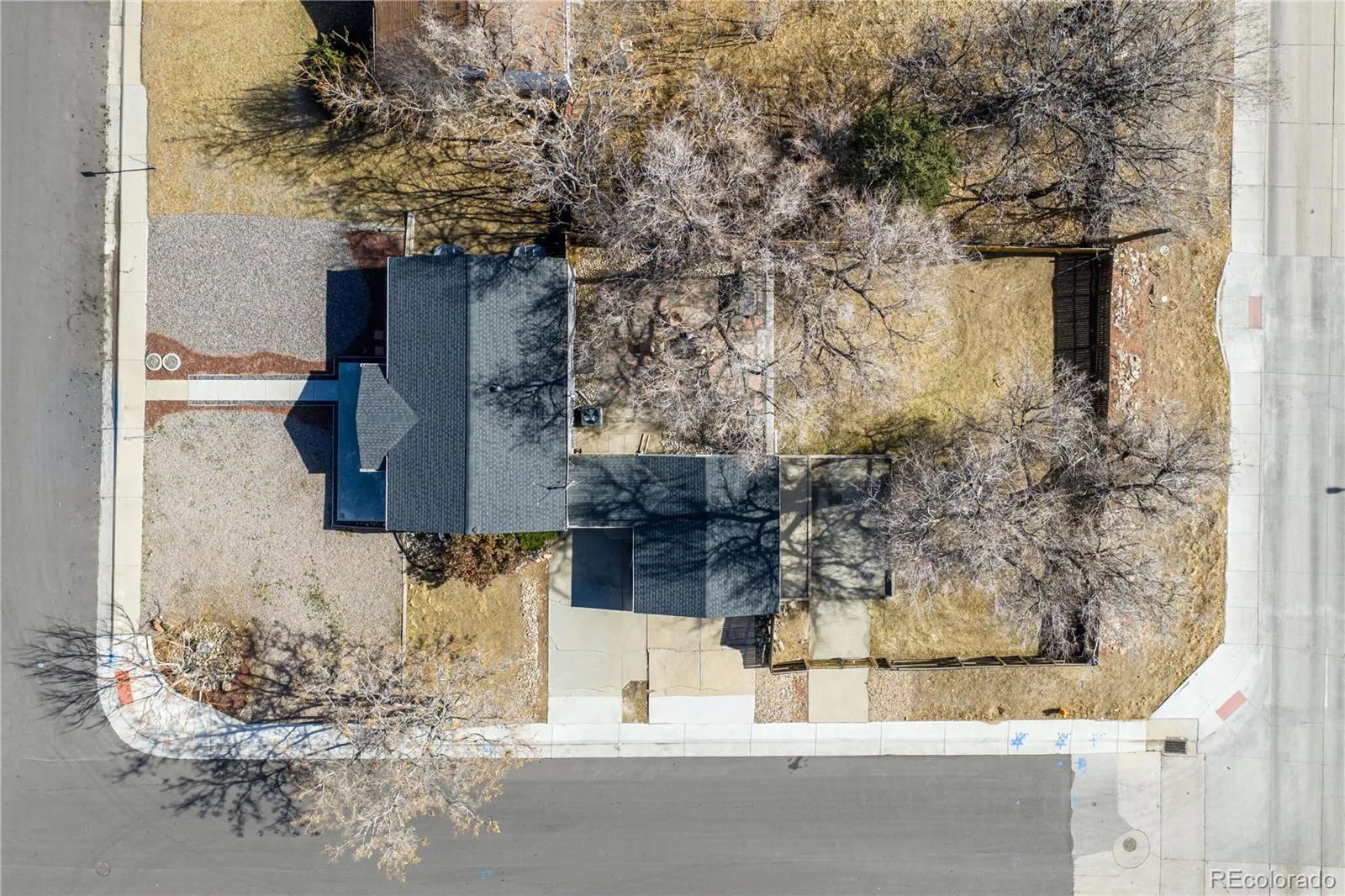 04092026035249 1600 4