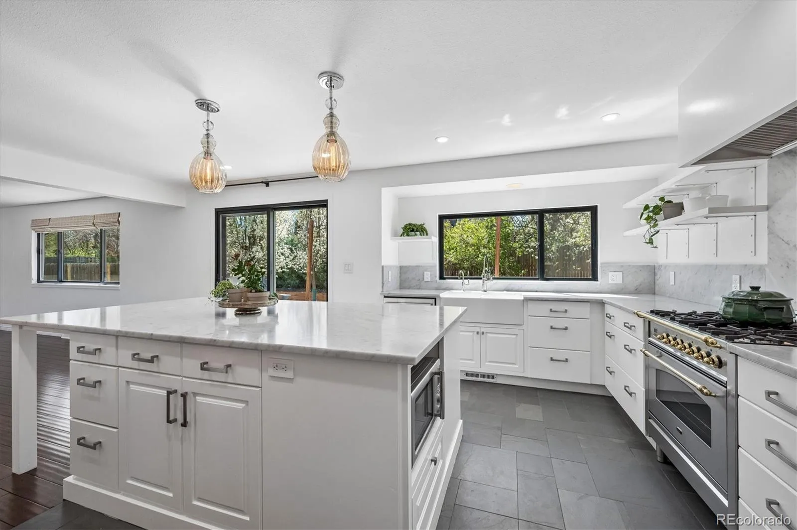 04092026152042 1600 10