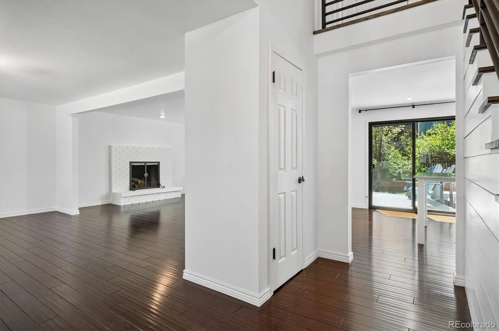 04092026152042 1600 3