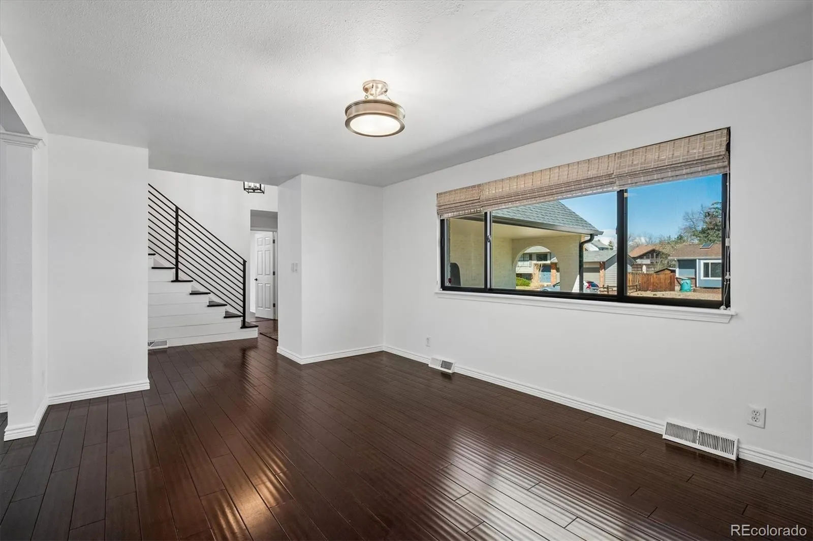 04092026152042 1600 6