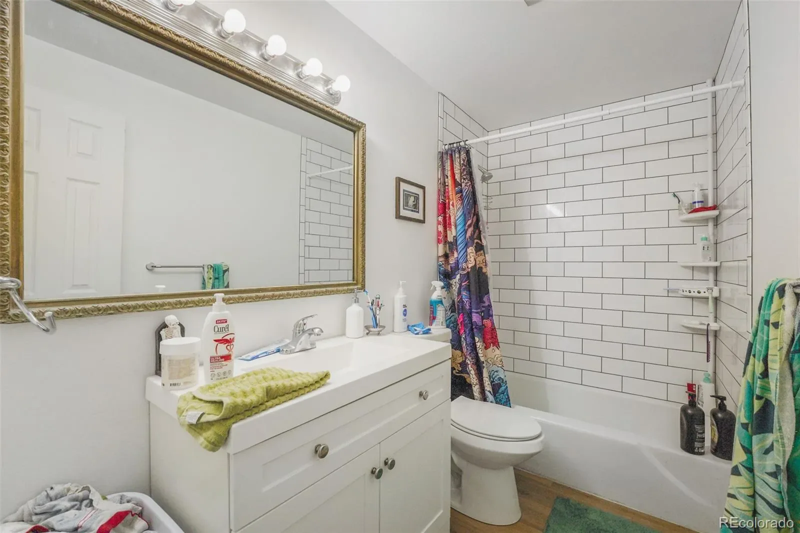9842 W 22nd Place Lakewood CO 80215 | MLS #REC7459085 03242026213419 1600 10