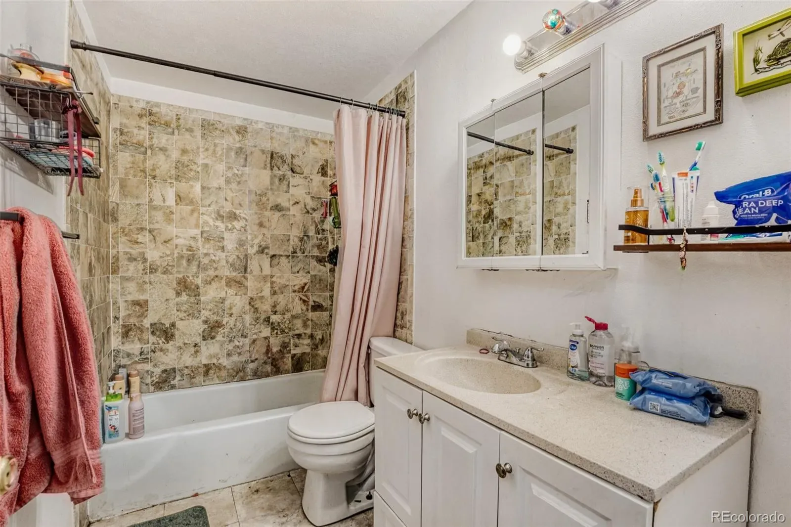 9842 W 22nd Place Lakewood CO 80215 | MLS #REC7459085 03242026213419 1600 9