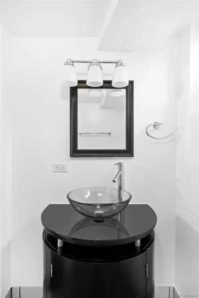 03272026202057 800 35