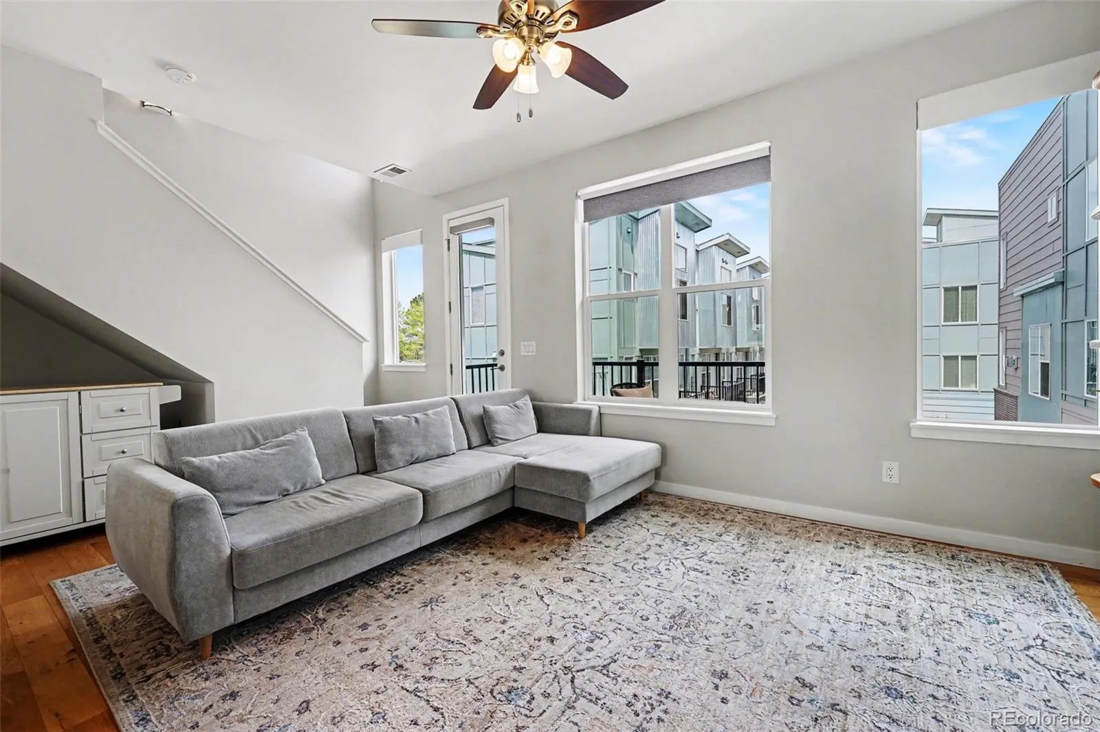 8711 E Hampden Avenue #5 Denver CO 80231 MLS #REC7461034 04212026183910 1600 2