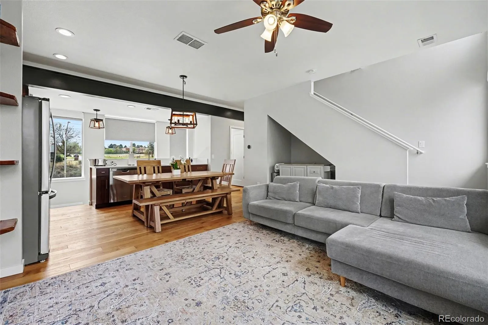 8711 E Hampden Avenue #5 Denver CO 80231 MLS #REC7461034 04212026183910 1600 4