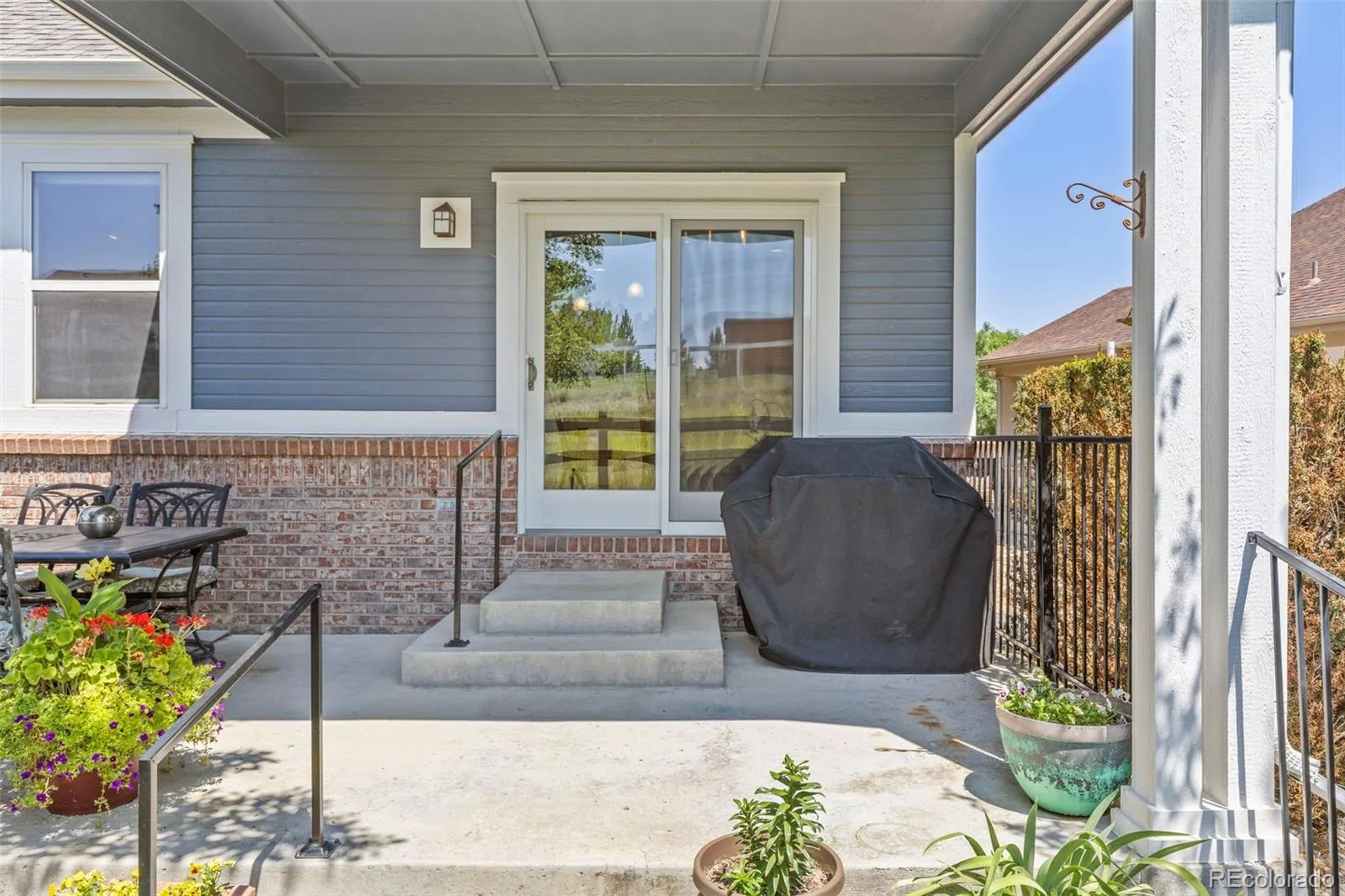 8244 S Catawba Court Aurora CO 80016 | MLS #REC7461065 08282026202635 1600 47