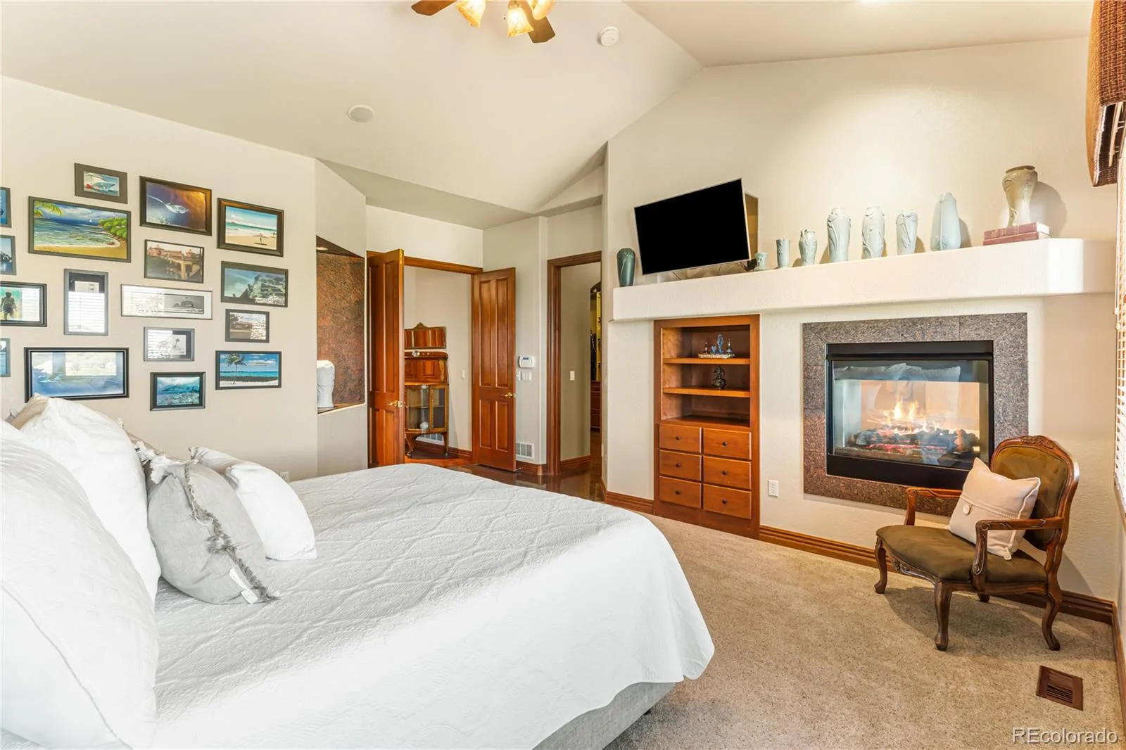 16213 Red Deer Court Morrison CO 80465 | MLS #REC7462947 08302026013538 1600 23