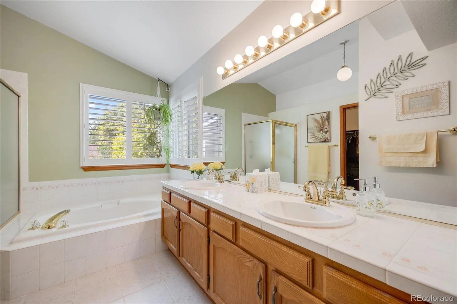 8433 Owens Court Arvada CO 80005 | MLS #REC7465952 08142026023524 1600 22