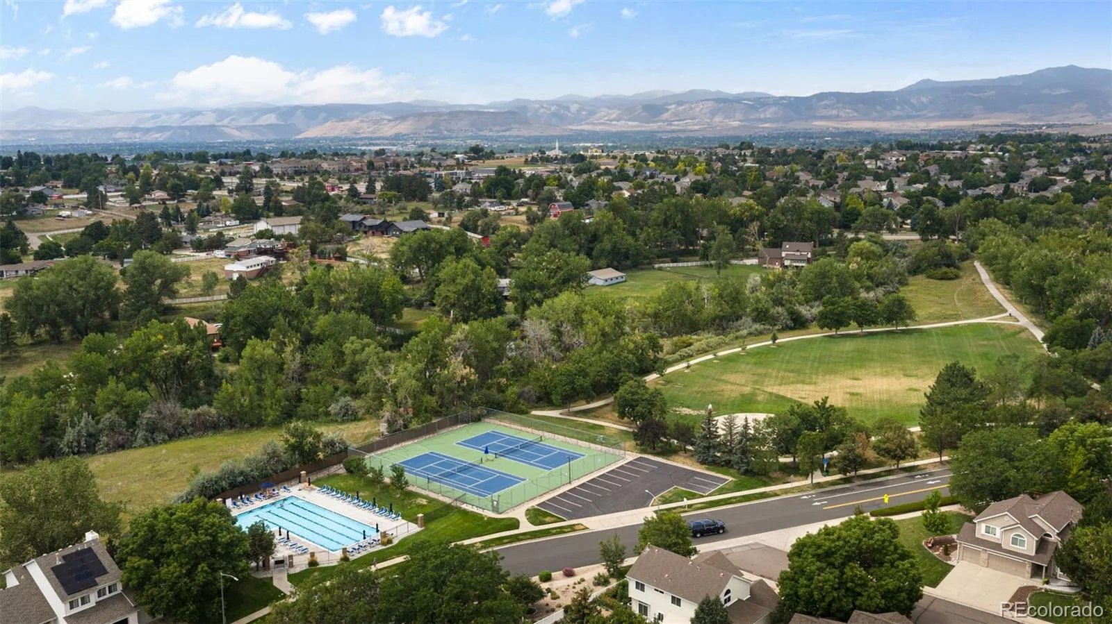 8433 Owens Court Arvada CO 80005 | MLS #REC7465952 08142026023524 1600 39