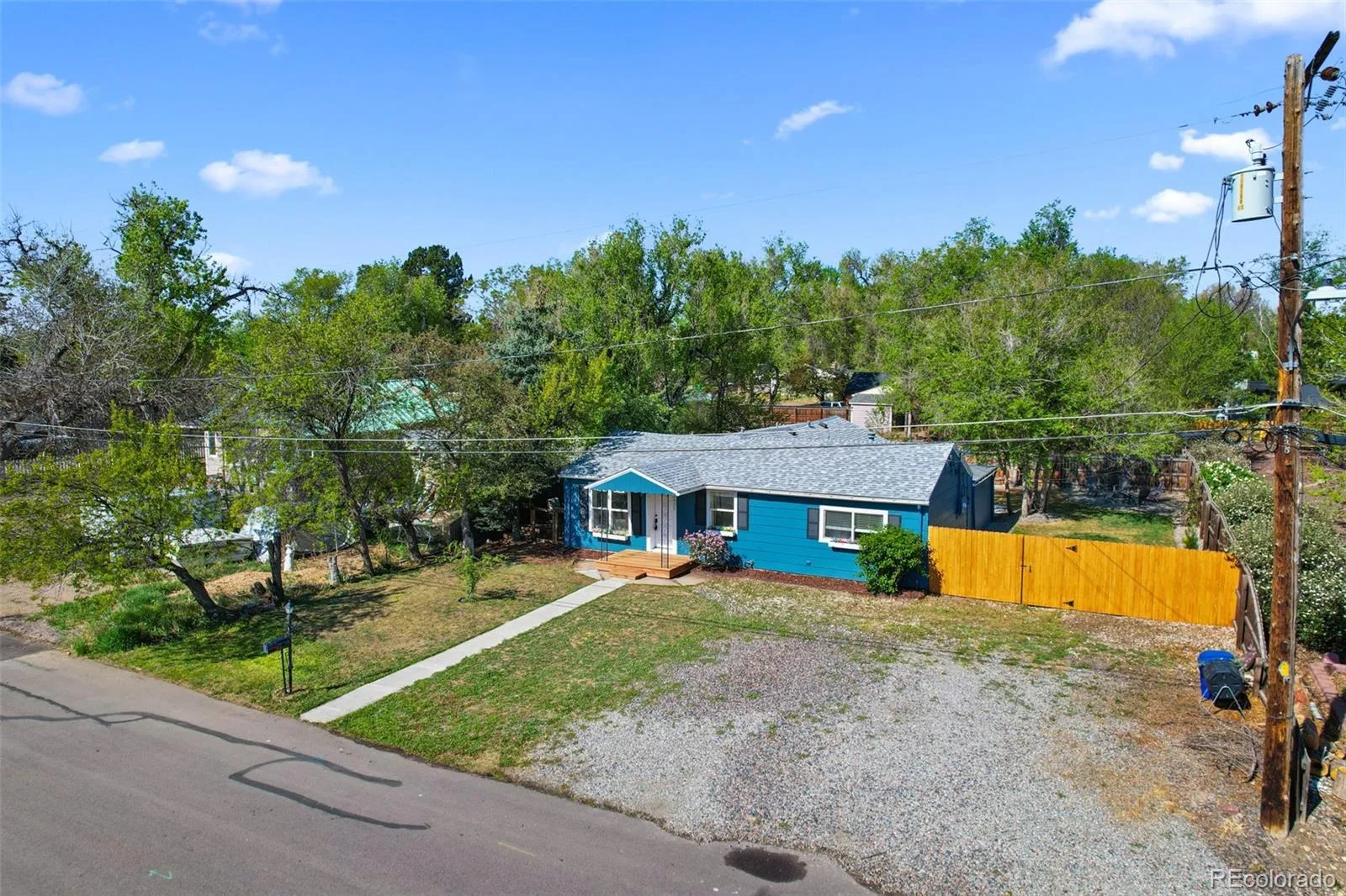 2425 Reed Street Lakewood CO 80214 | MLS #REC7468001 07282026203654 1600 32