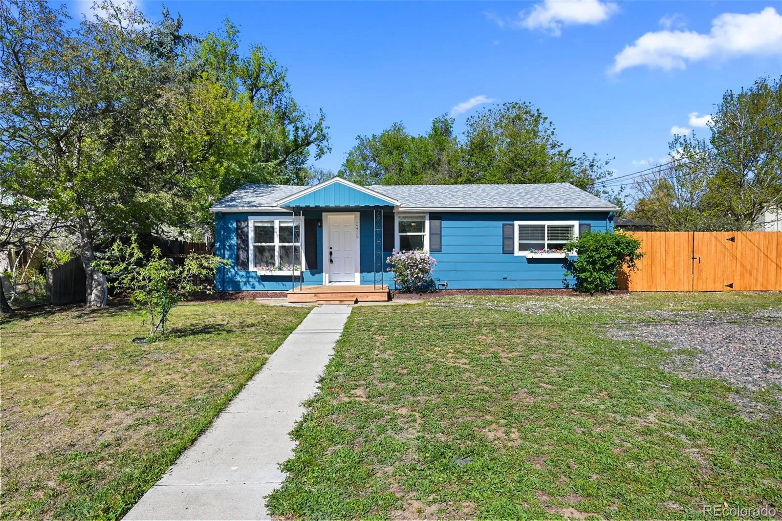 2425 Reed Street Lakewood CO 80214 | MLS #REC7468001 07282026203654 1600 39