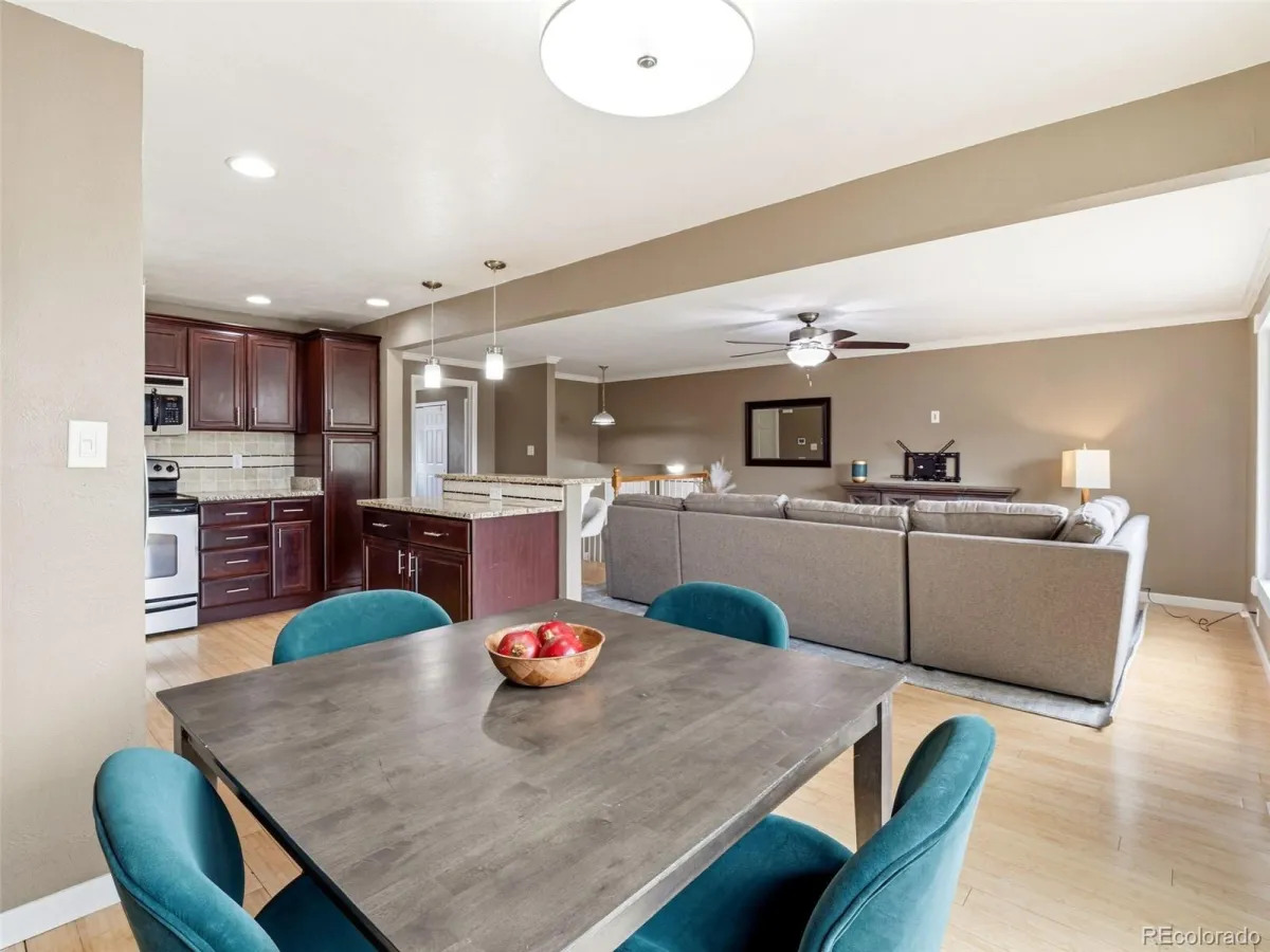 04162026173609 1200 15