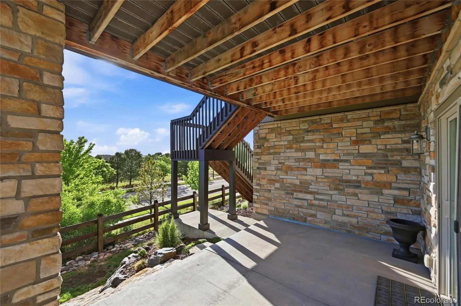 7029 S Buchanan Street Aurora CO 80016 MLS #REC7471429 06152026193637 1600 39
