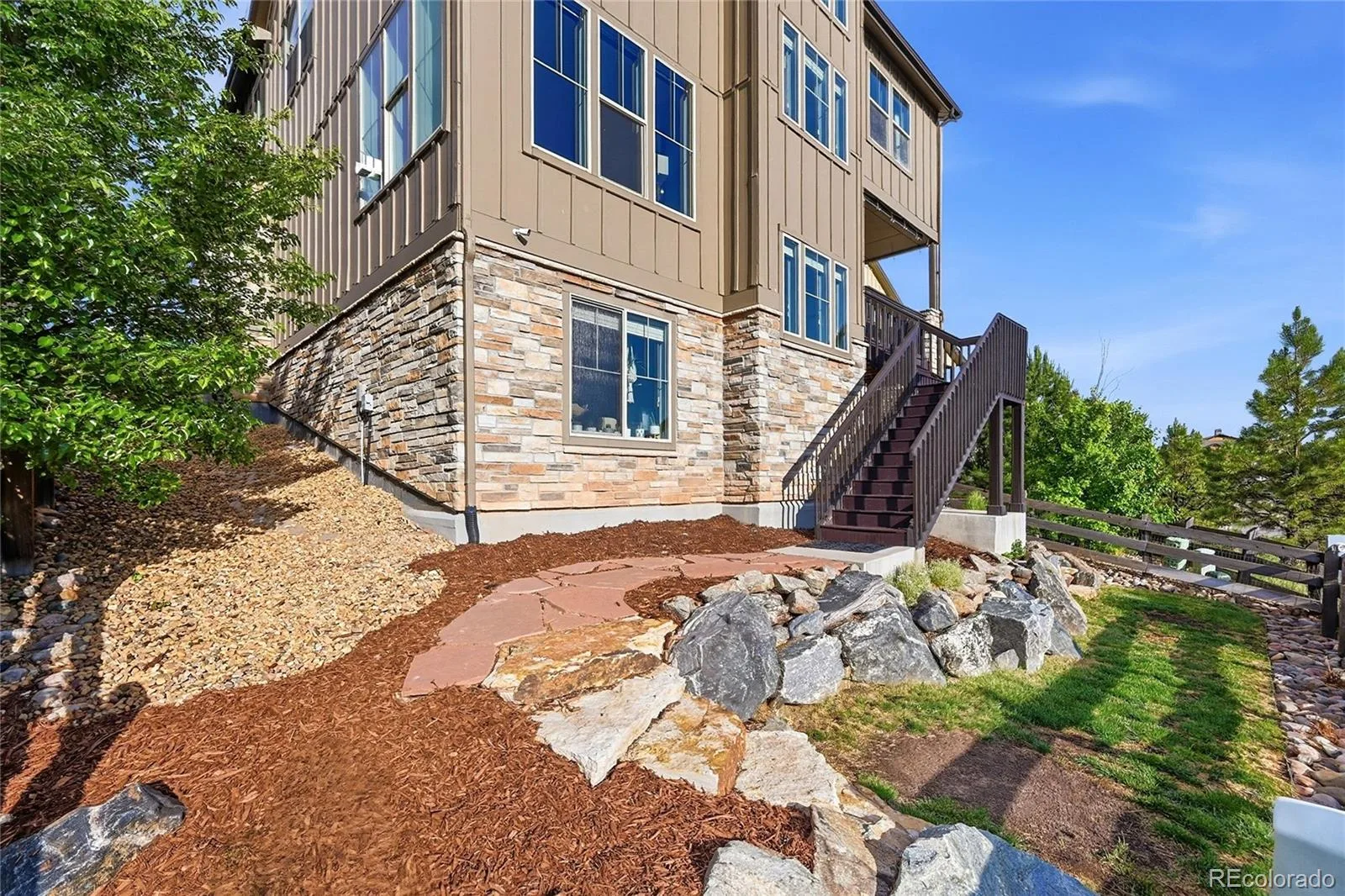7029 S Buchanan Street Aurora CO 80016 MLS #REC7471429 06152026193637 1600 43