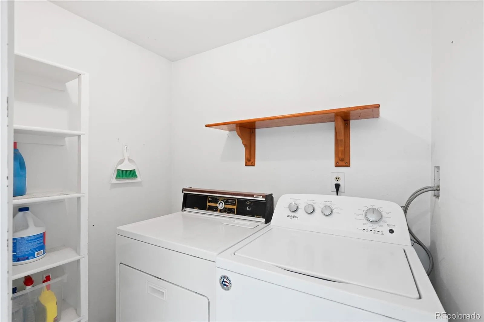 405 E Sutton Circle Lafayette CO 80026 | MLS #REC7472951 07272026185209 1600 11