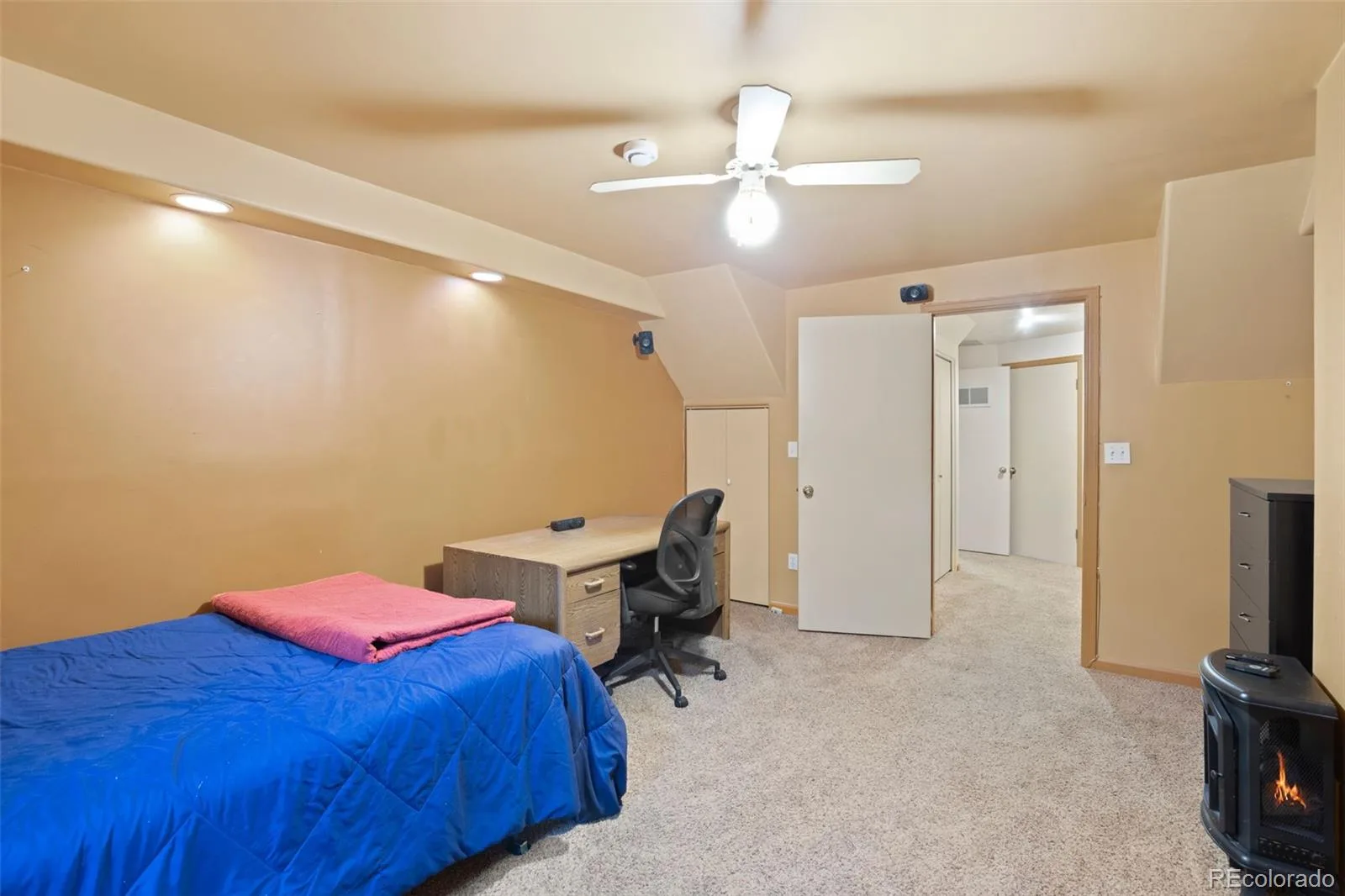 405 E Sutton Circle Lafayette CO 80026 | MLS #REC7472951 07272026185209 1600 25