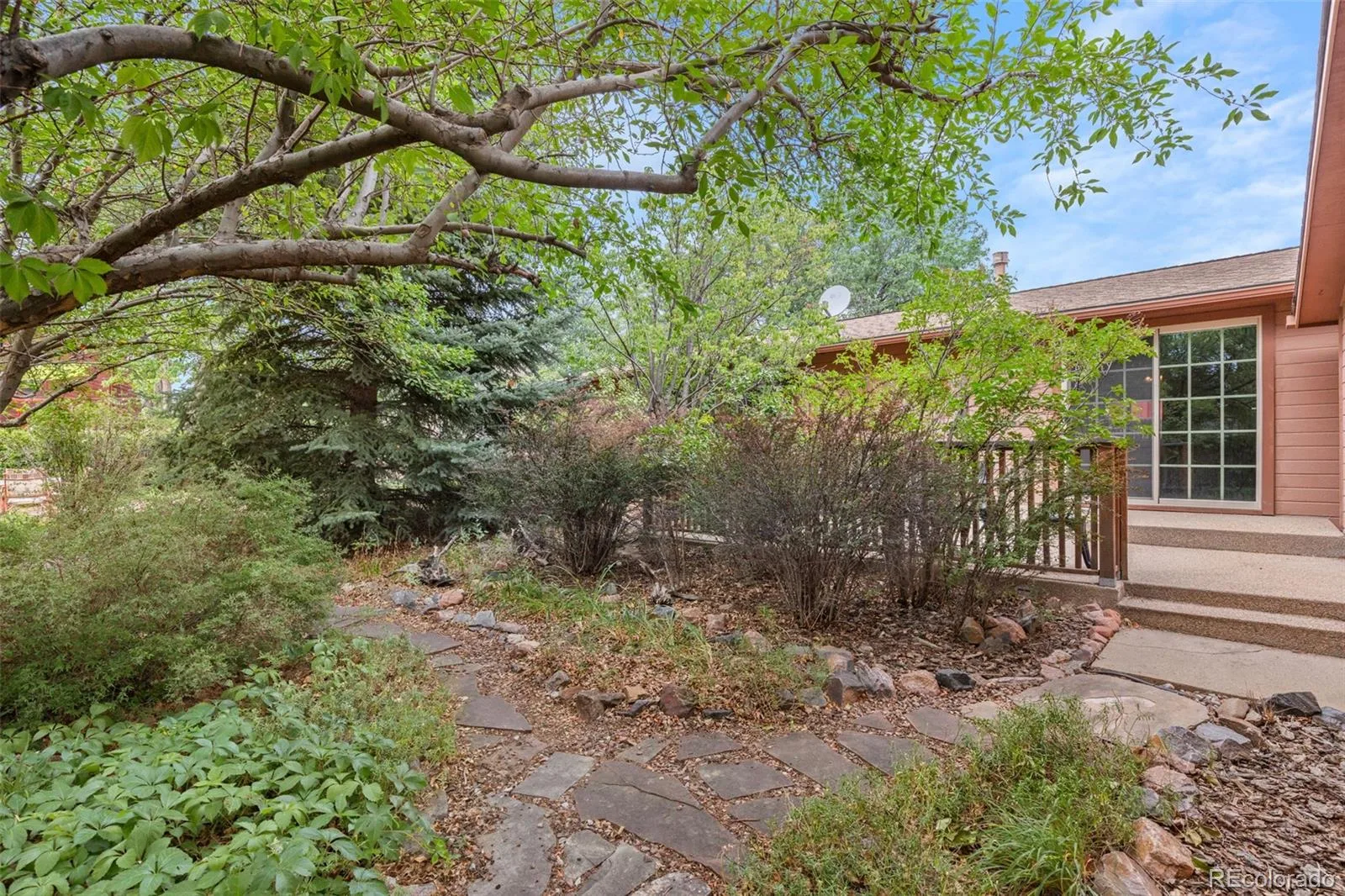405 E Sutton Circle Lafayette CO 80026 | MLS #REC7472951 07272026185209 1600 26