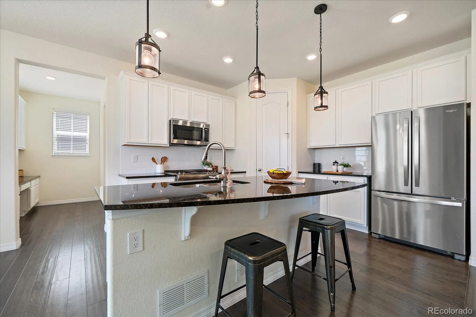 162 Back Nine Drive Castle Pines CO 80108 | MLS #REC7474247 07152026225544 1600 10