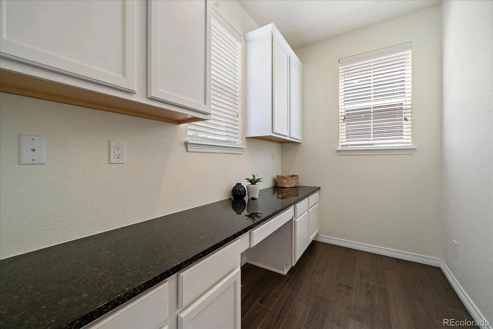 162 Back Nine Drive Castle Pines CO 80108 | MLS #REC7474247 07152026225544 1600 14