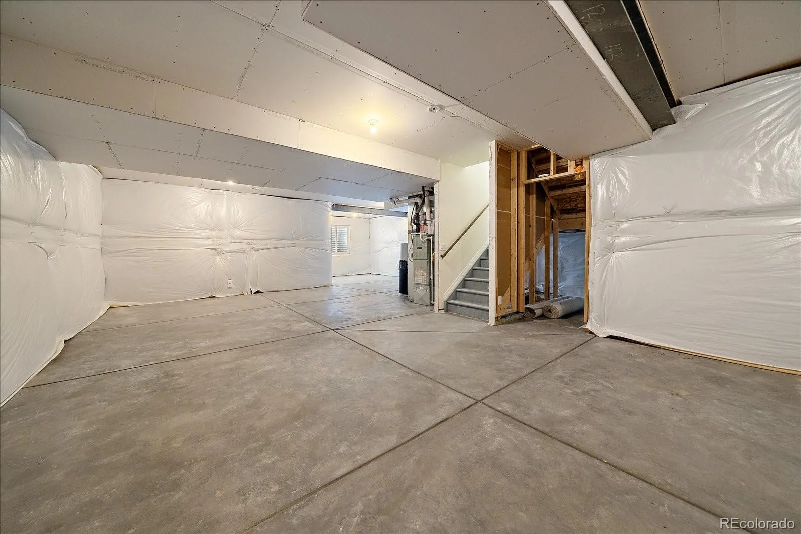 162 Back Nine Drive Castle Pines CO 80108 | MLS #REC7474247 07152026225544 1600 33