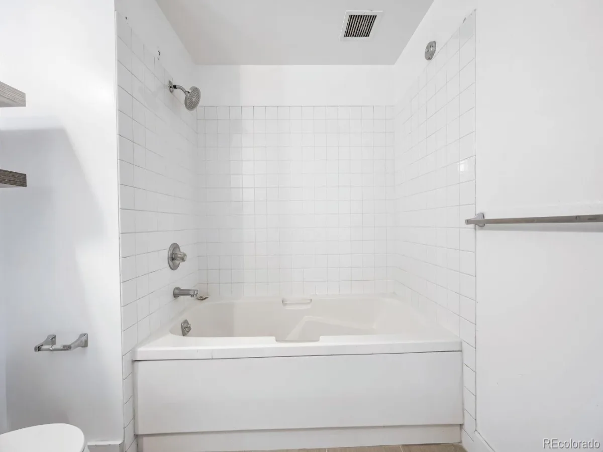 2000 Arapahoe Street #202 Denver CO 80205 | MLS #REC4884592 09282026160526 1200 22