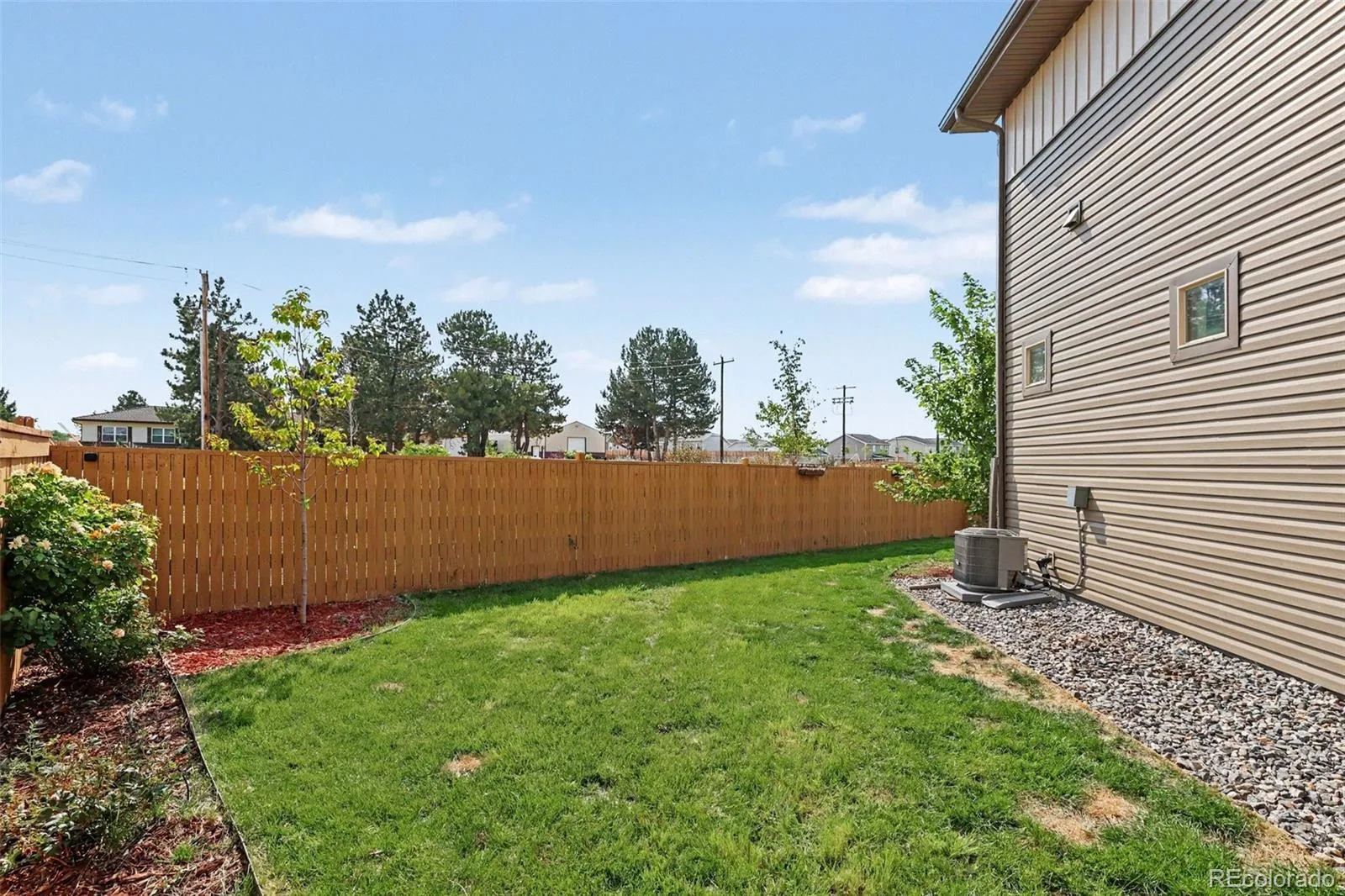 10208 Xanadu Street Commerce City CO 80022 | MLS #REC7478617 08142026210319 1600 19