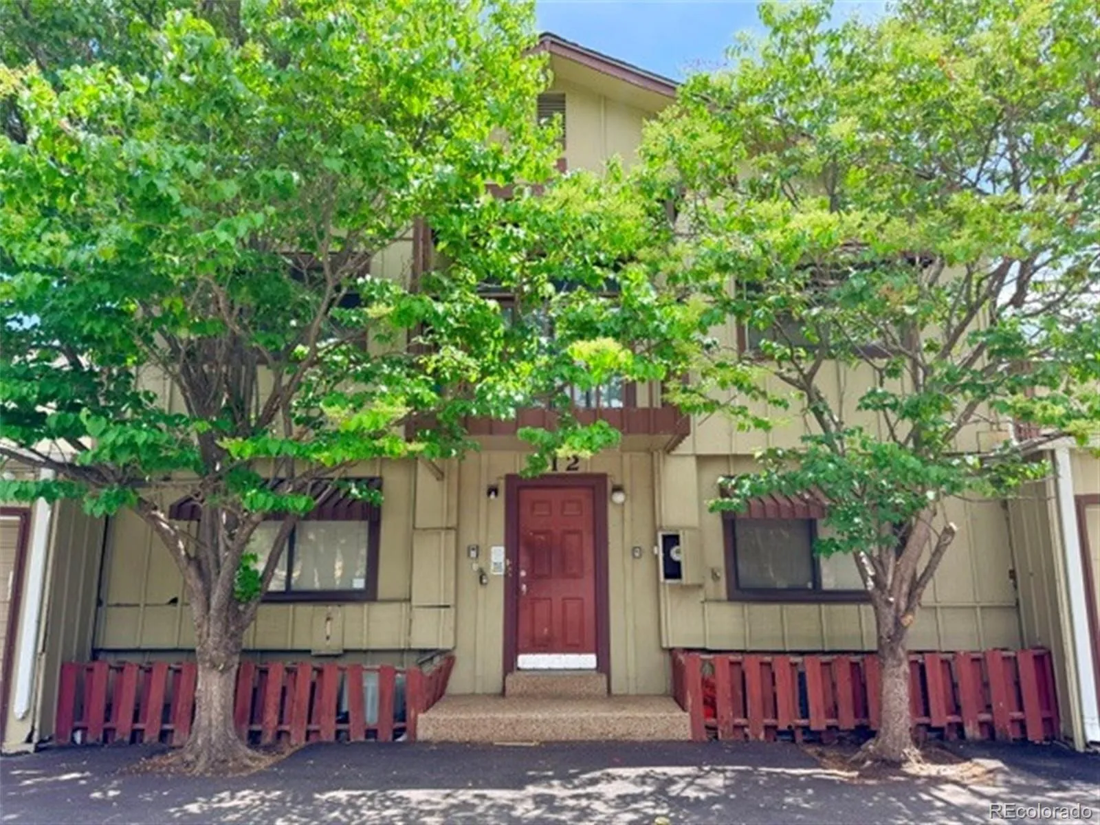 512 Vance Street #A Lakewood CO 80226 MLS #REC7479542 05232026095642 1600 1