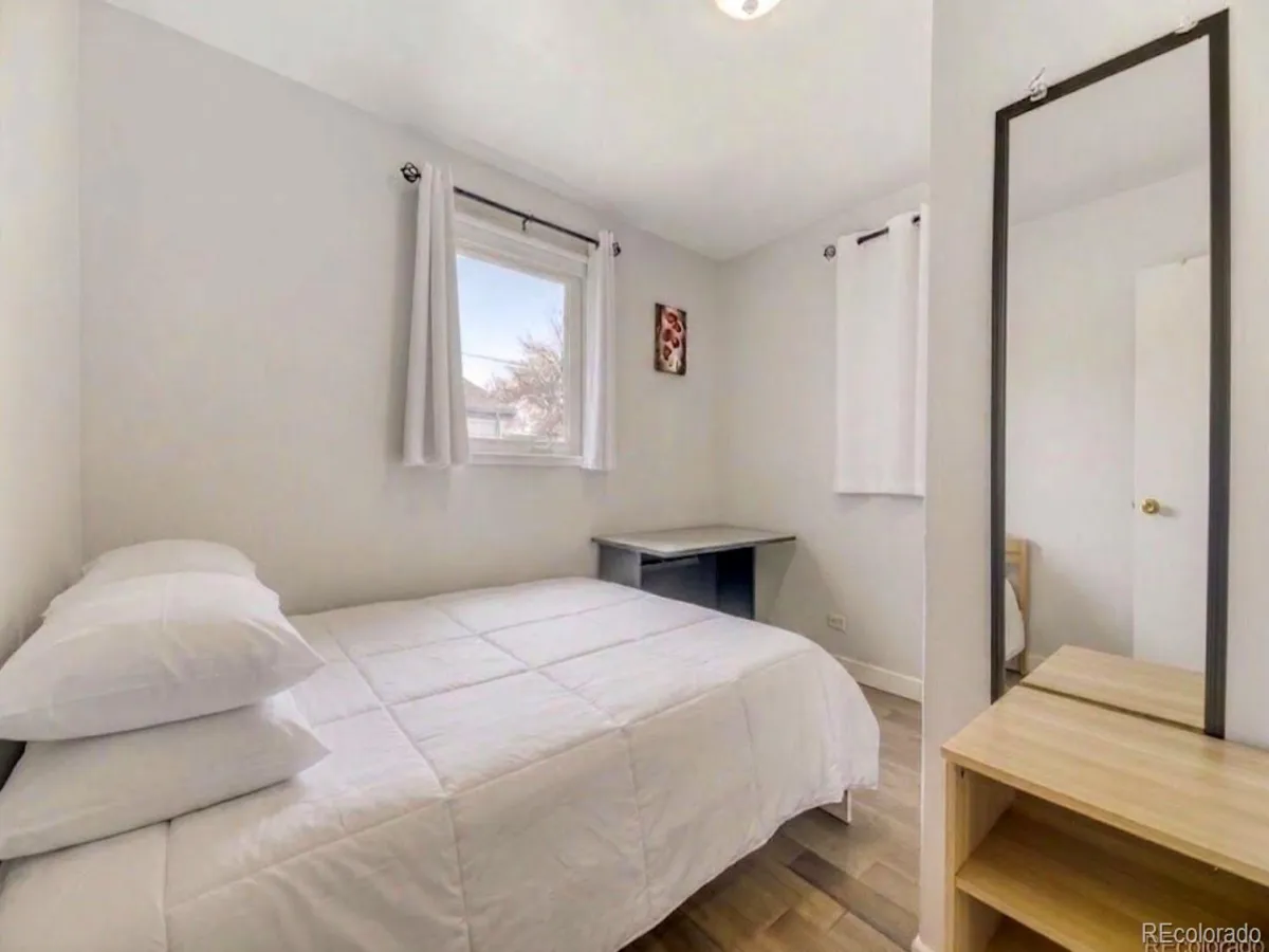 04102026195821 1200 13