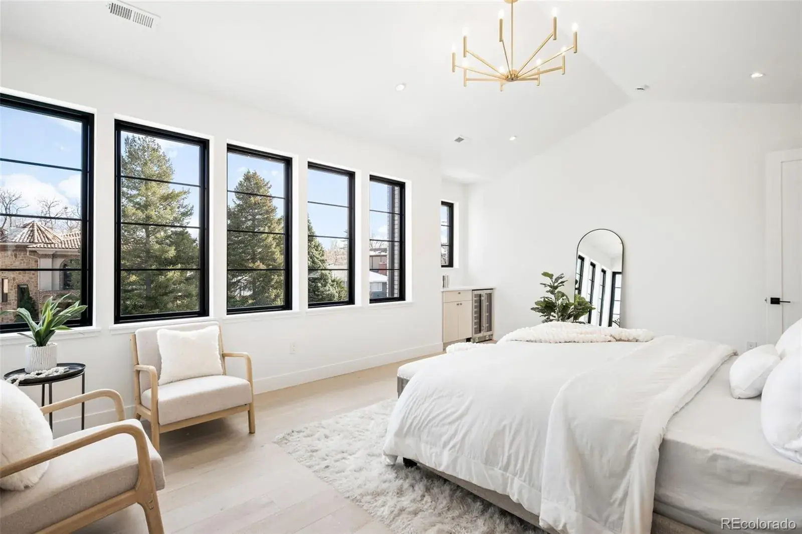 01162026223606 1600 18