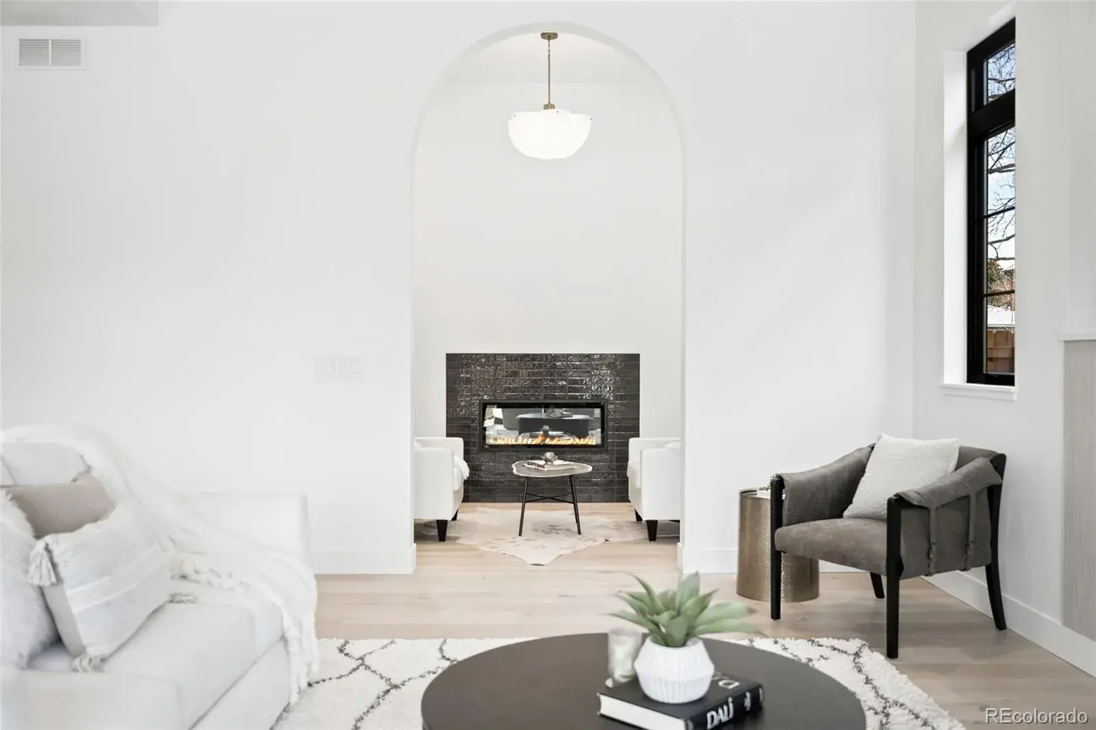 01162026223606 1600 35