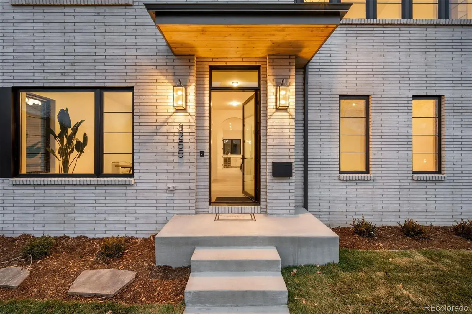 01162026223606 1600 40