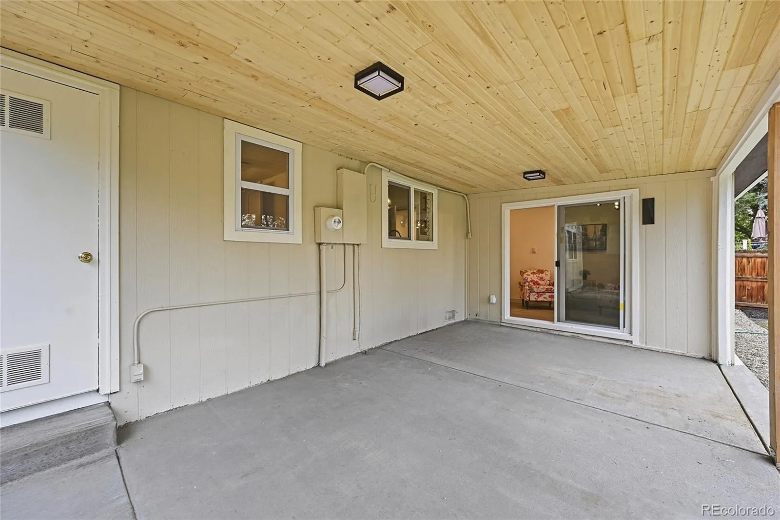 580 S Field Court Denver CO 80226 MLS #REC7488395 07042026153734 1600 24