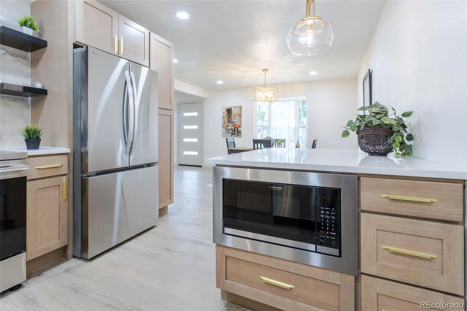 580 S Field Court Lakewood CO 80226 | MLS #REC7488395 08282026175835 1600 5