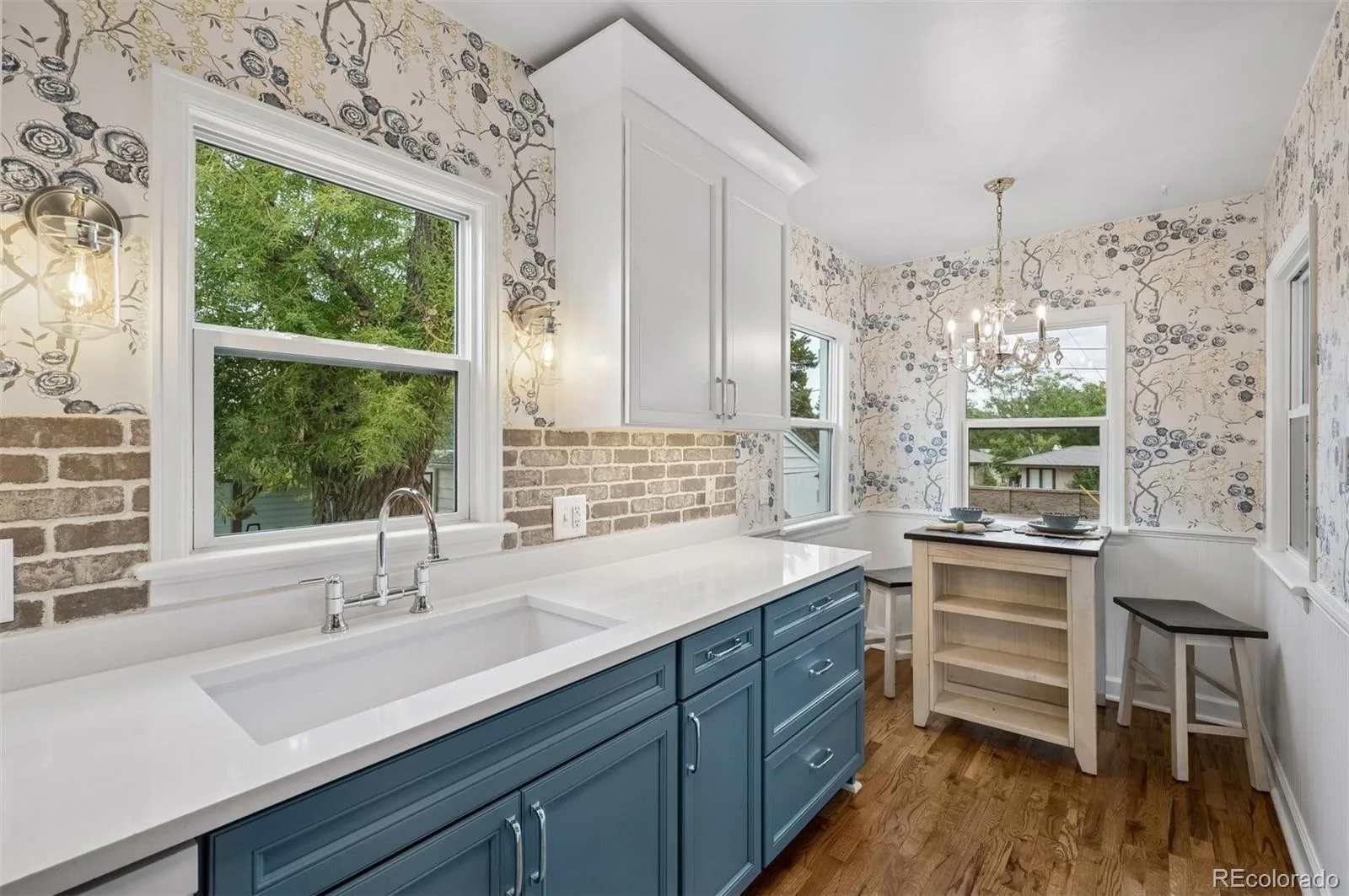 9555 W 6th Avenue Lakewood CO 80215 | MLS #REC7489799 10092026012128 1600 11