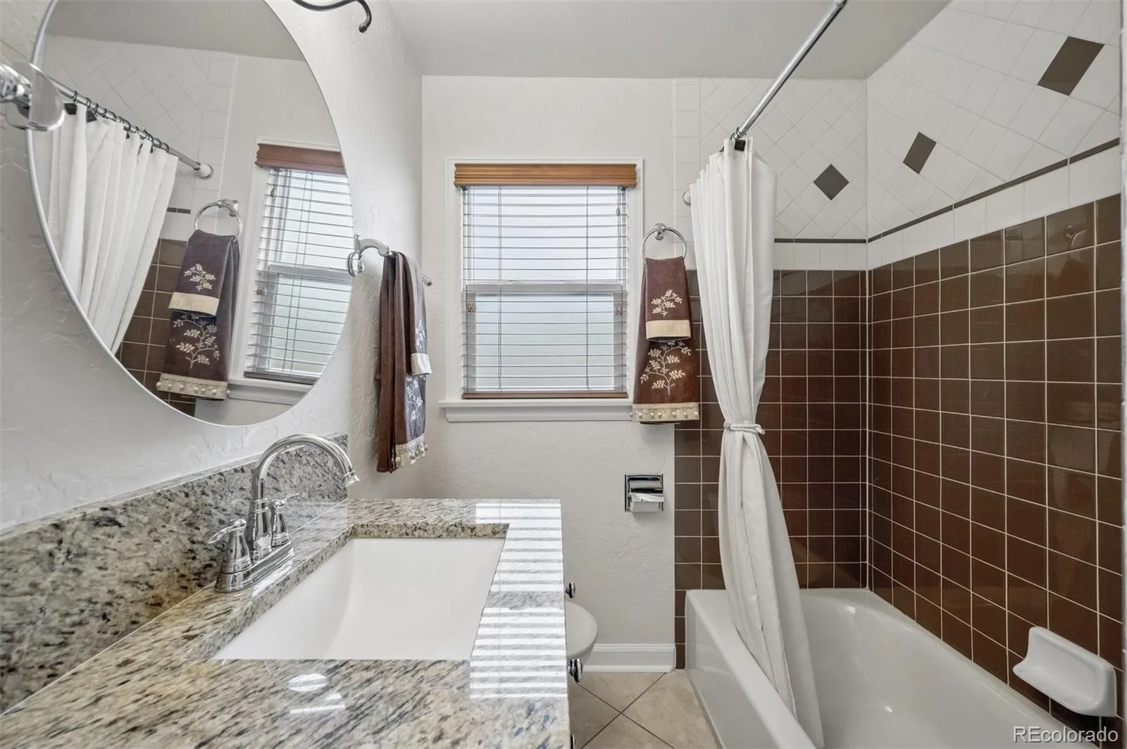9555 W 6th Avenue Lakewood CO 80215 | MLS #REC7489799 10092026012128 1600 16
