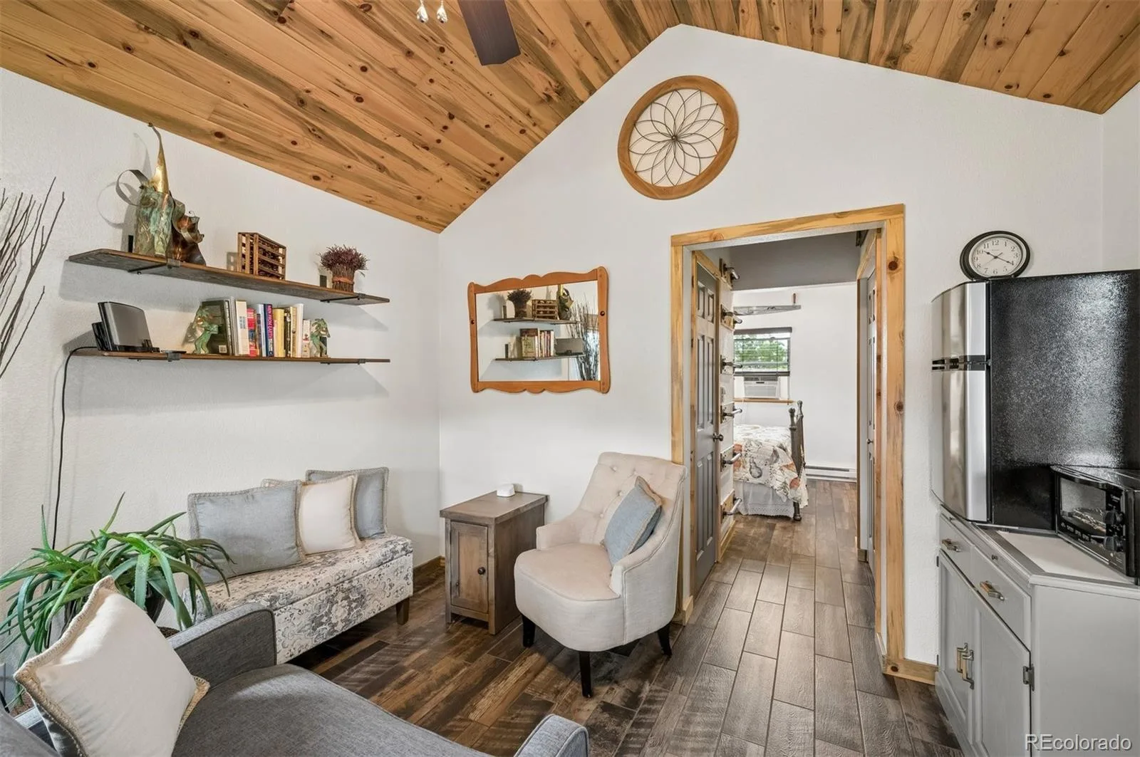 9555 W 6th Avenue Lakewood CO 80215 | MLS #REC7489799 10092026012128 1600 23
