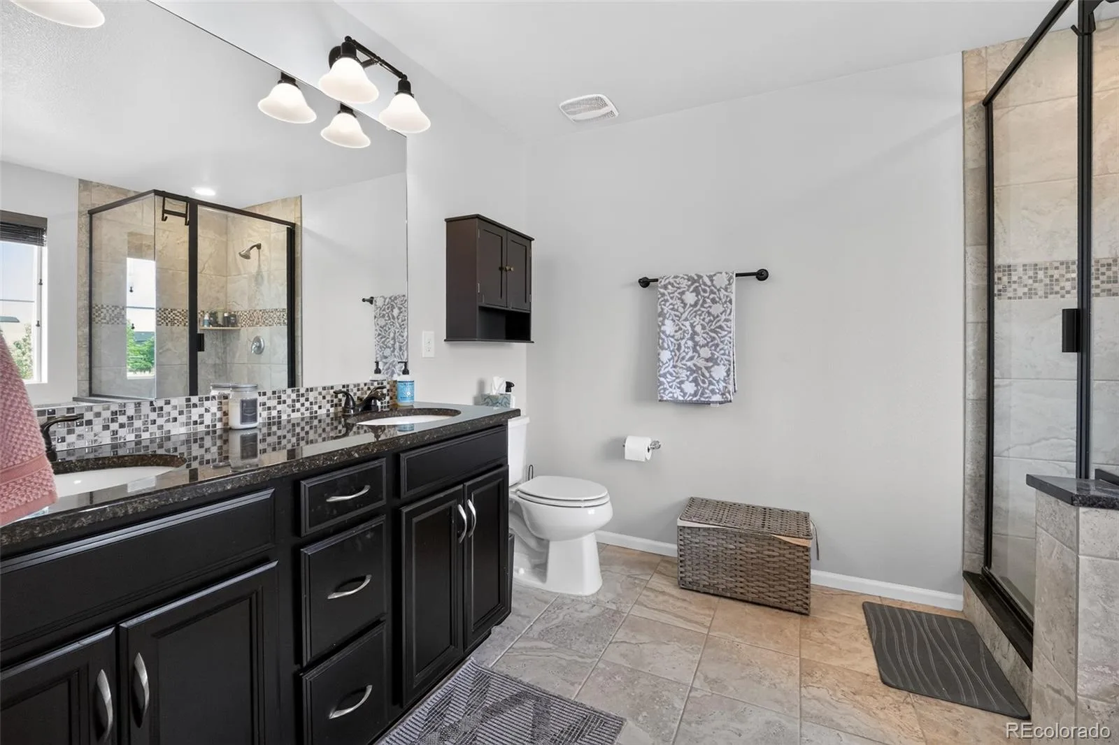 9091 E 59th North Place Denver CO 80238 | MLS #REC7490166 06232026002402 1600 24